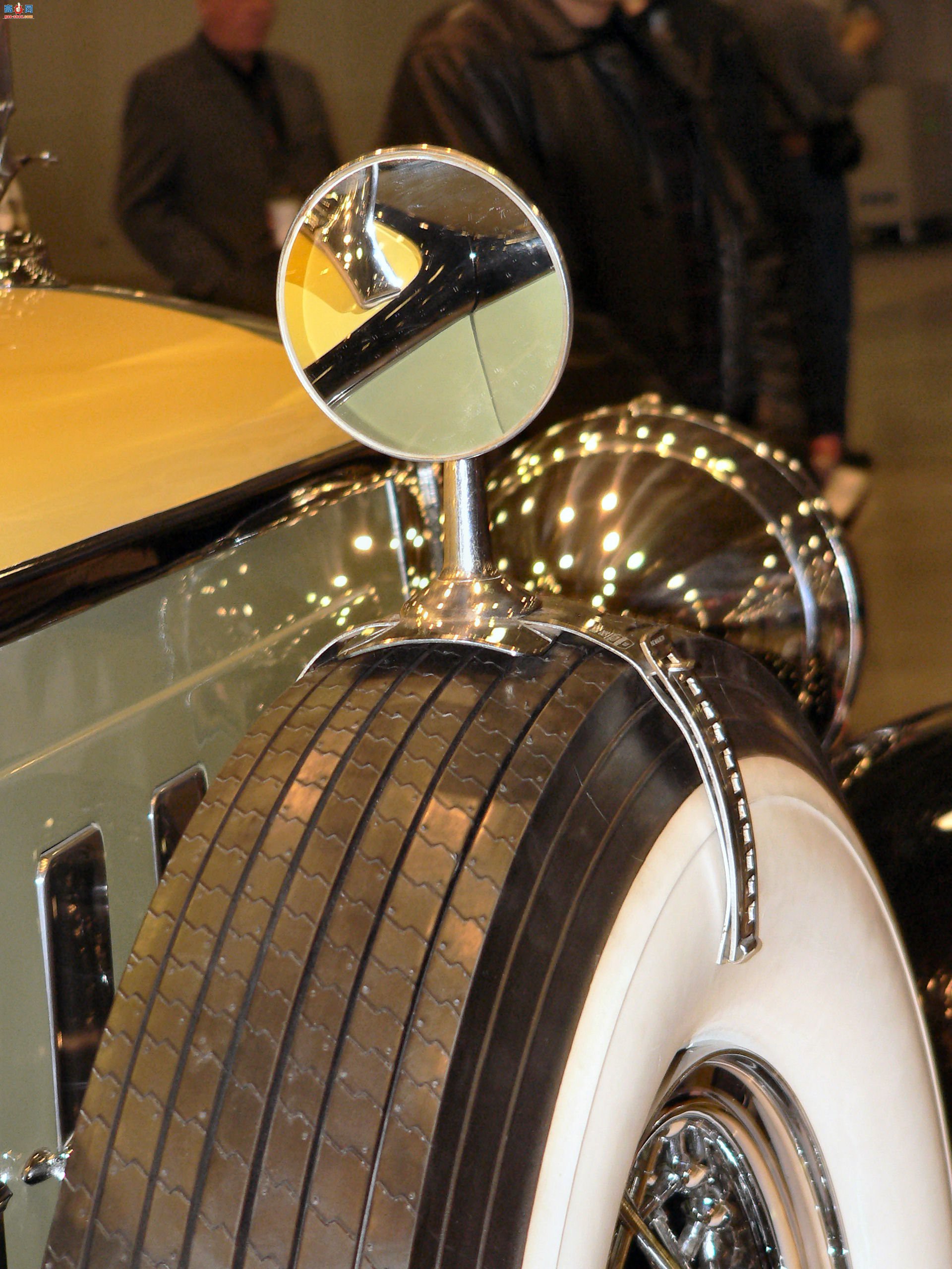 �� 1930 �������� V16 �˶��ܳ�