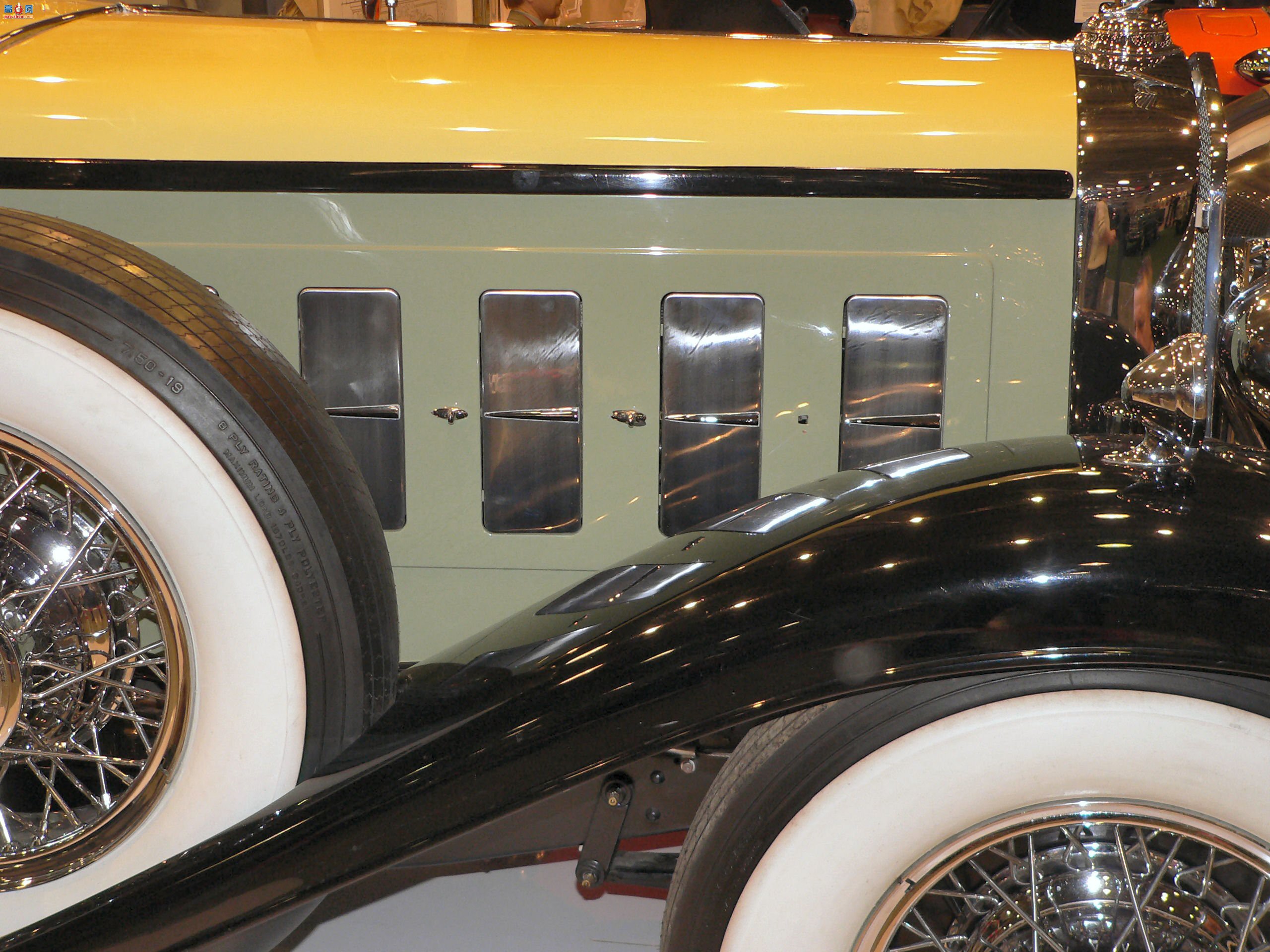 �� 1930 �������� V16 �˶��ܳ�