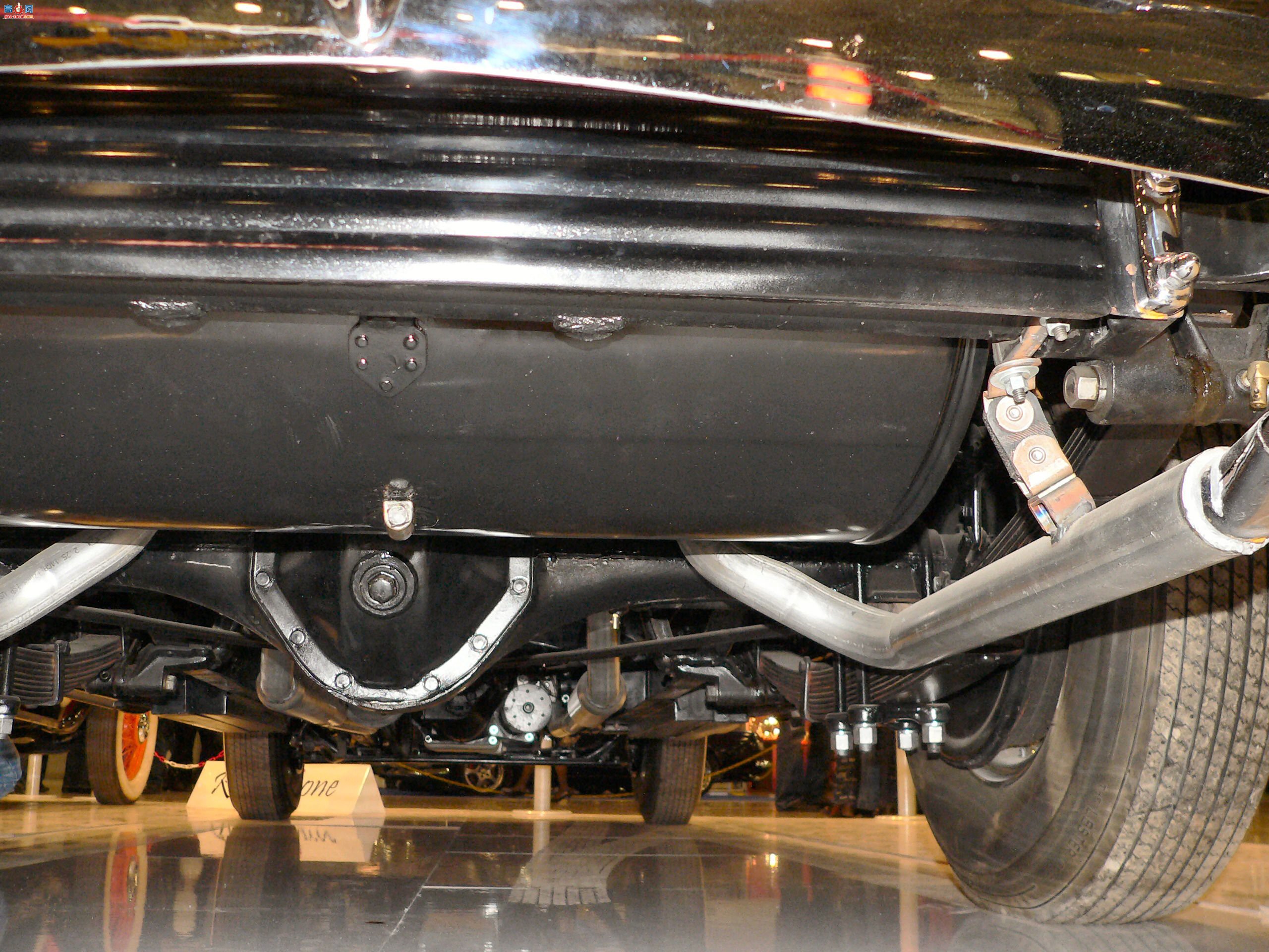 �� 1930 �������� V16 �˶��ܳ�