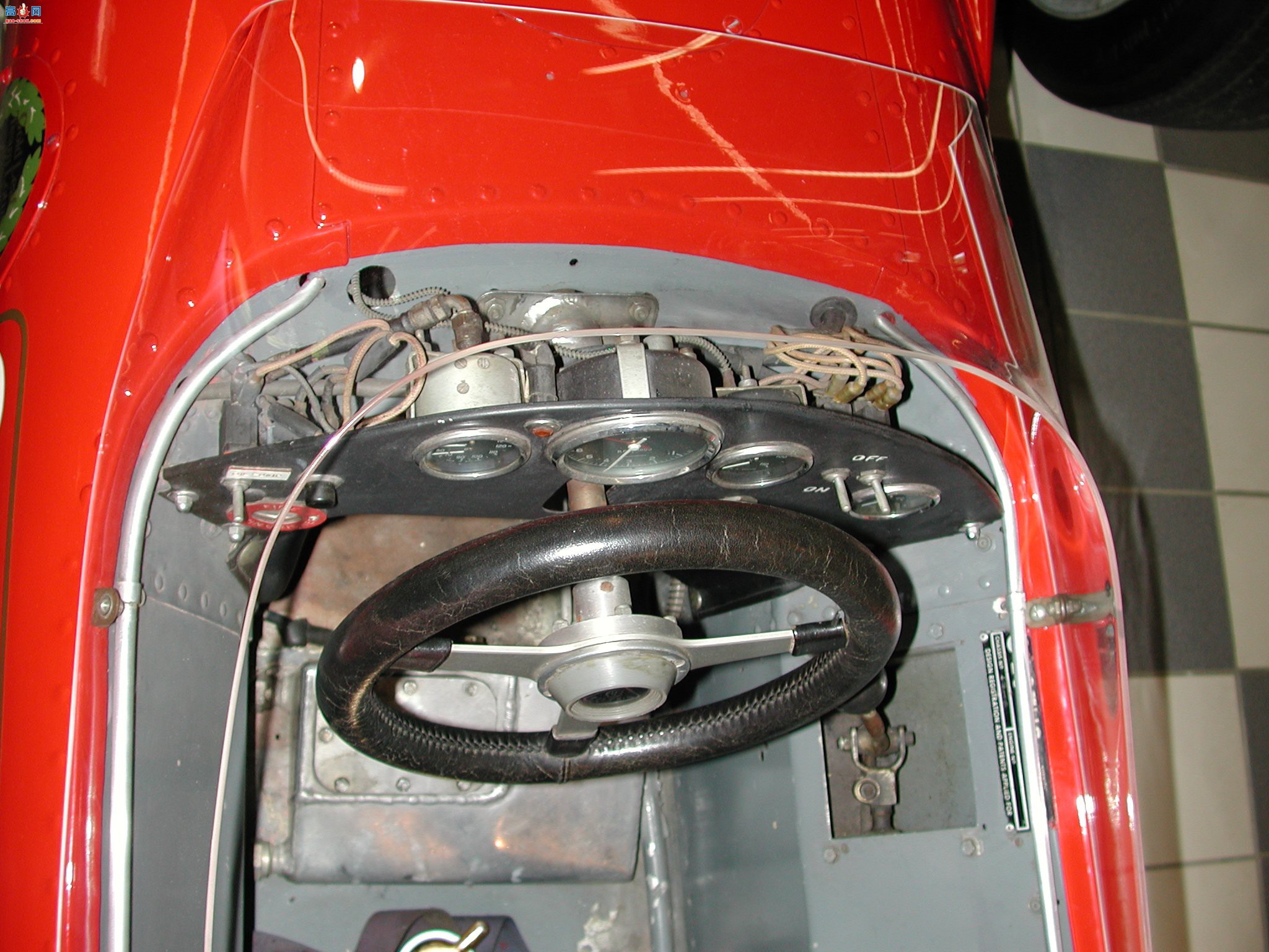 Ӣ Lotus 49C һ������ʽ��������ͼ��