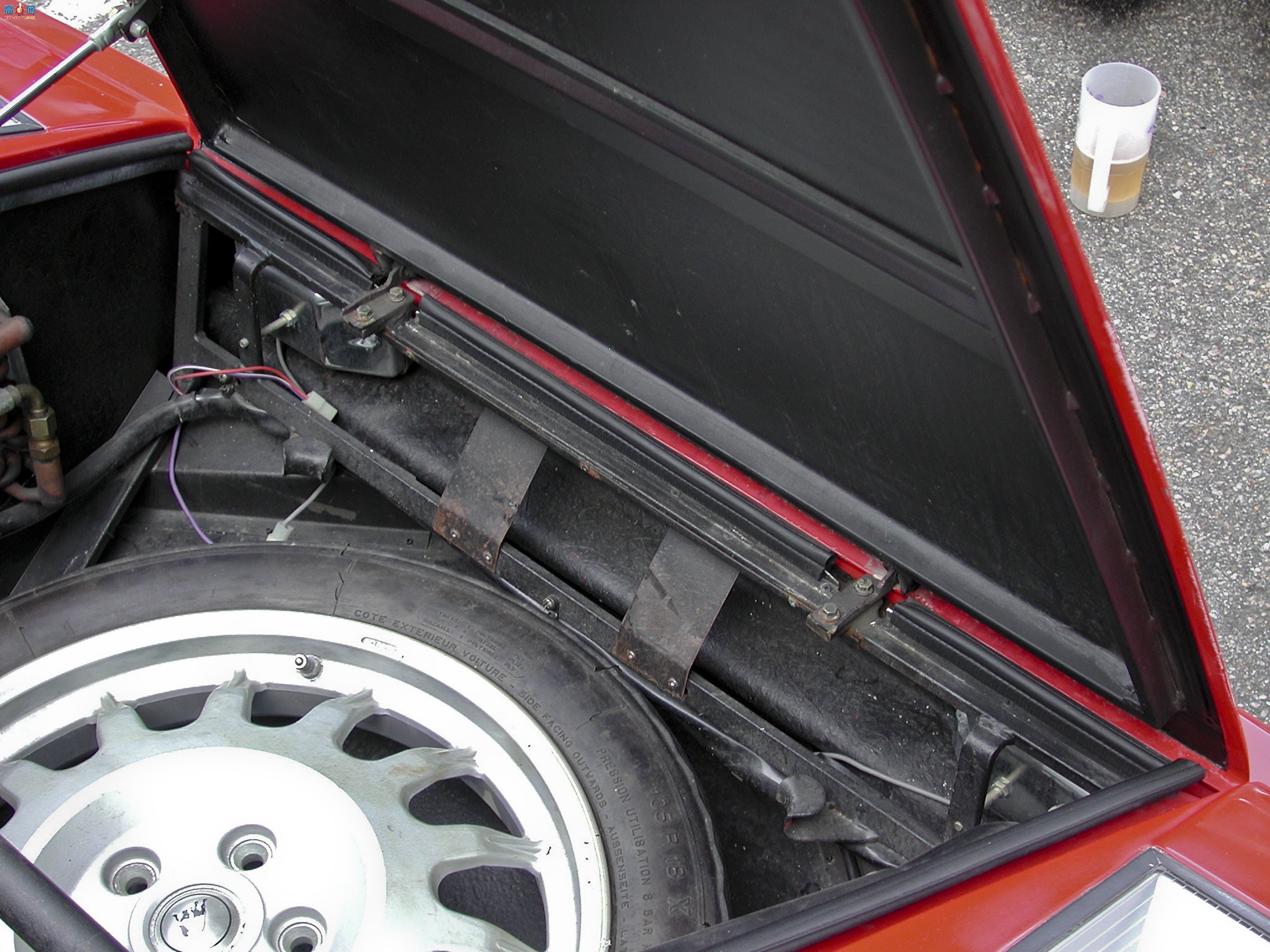 �� �������� Countach LP500����ͼ��