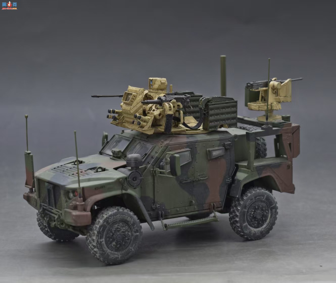 ����������Ʒ | ɥʬ�ս��� 1/35 С����M1278װ�׳�����������վ