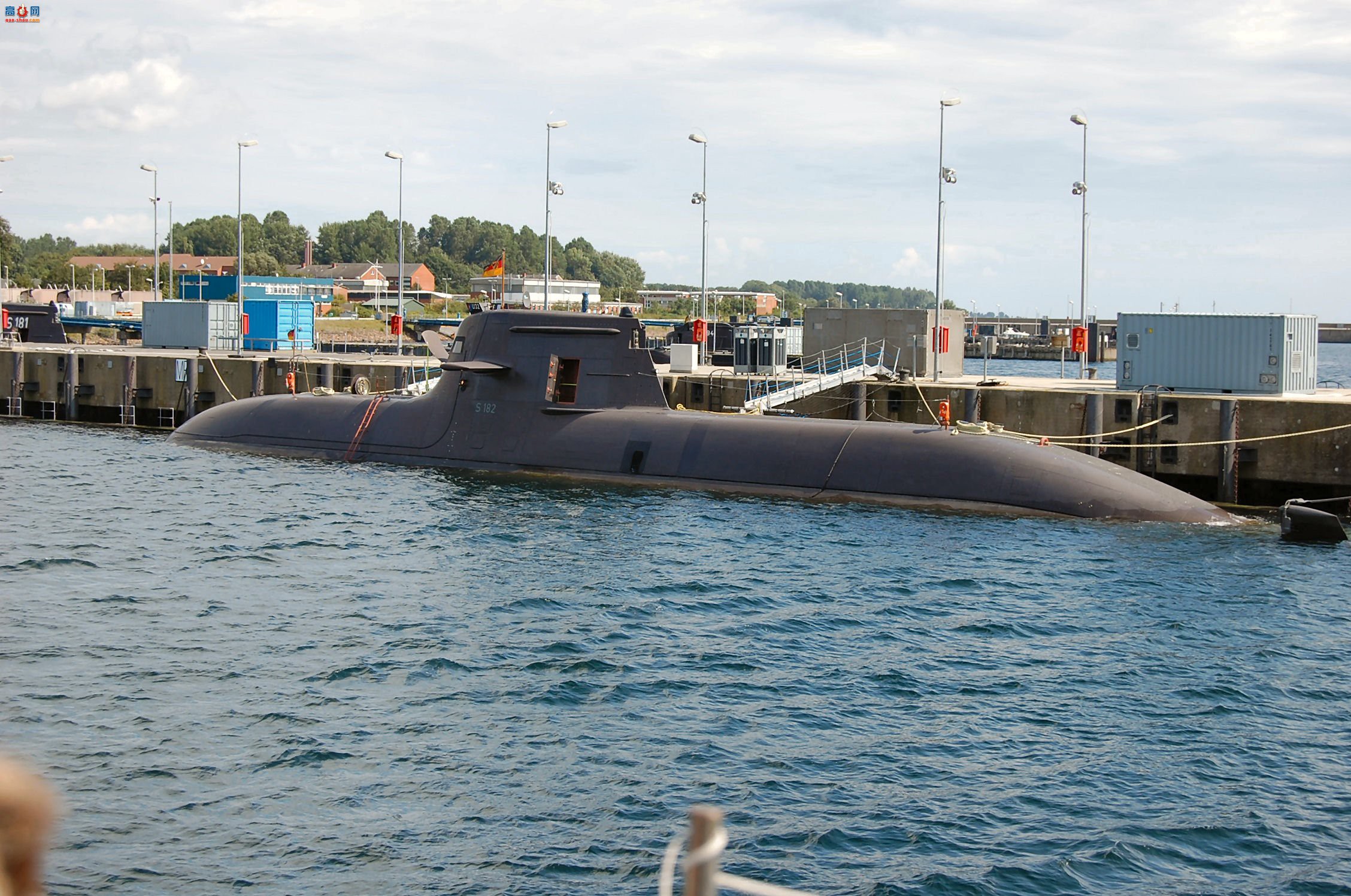 �� 212��Ǳͧ Type 212 Submarine