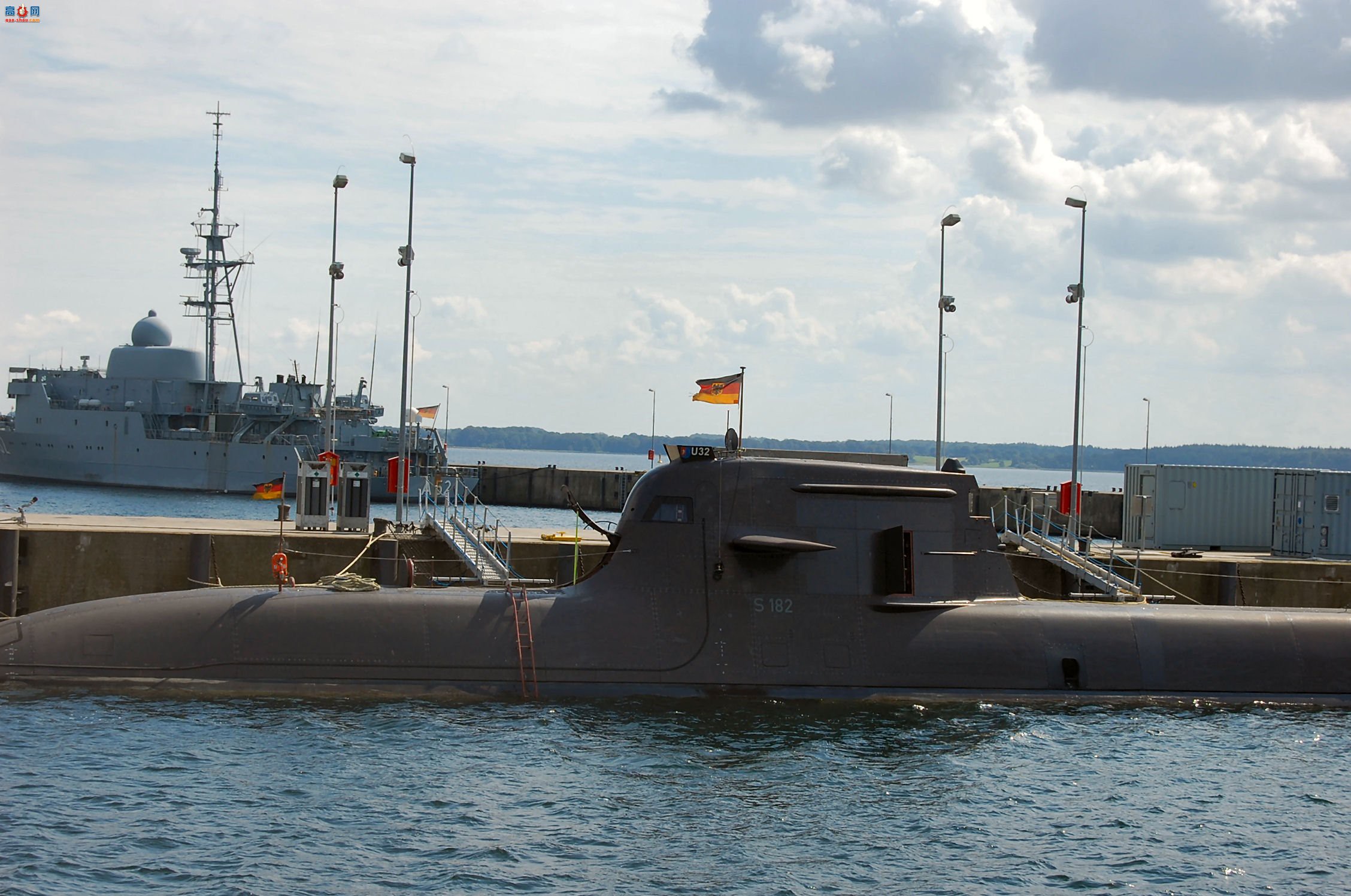�� 212��Ǳͧ Type 212 Submarine