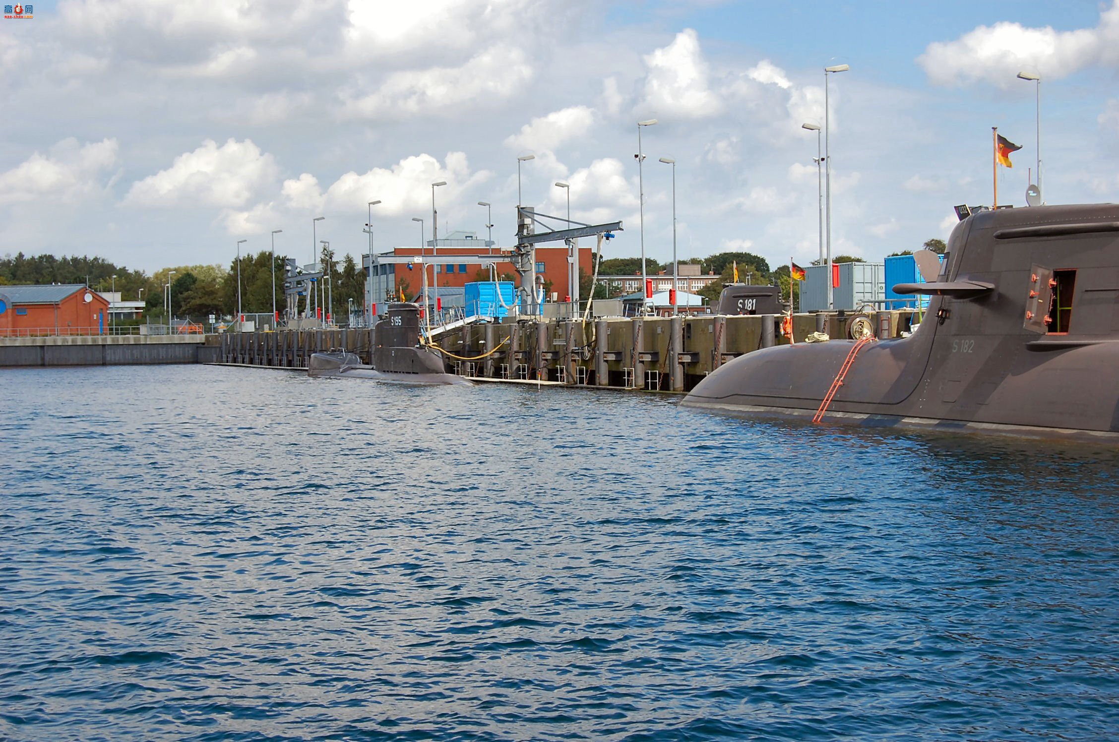 �� 212��Ǳͧ Type 212 Submarine