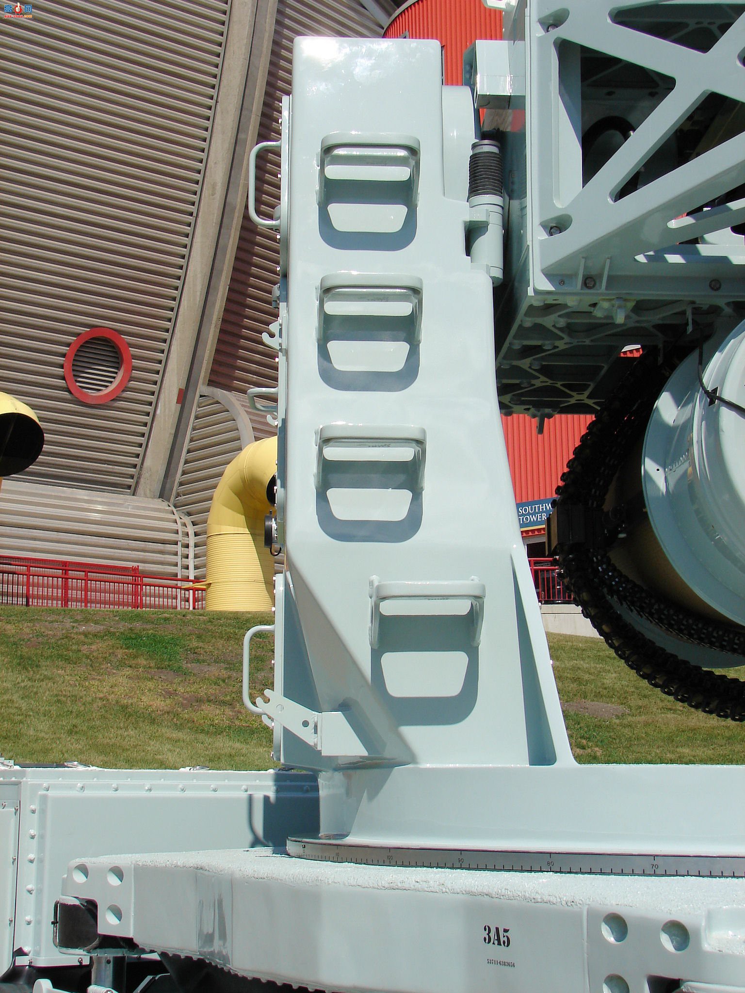 �� MK-15 �����ܼ���ϵͳ Phalanx CIWS