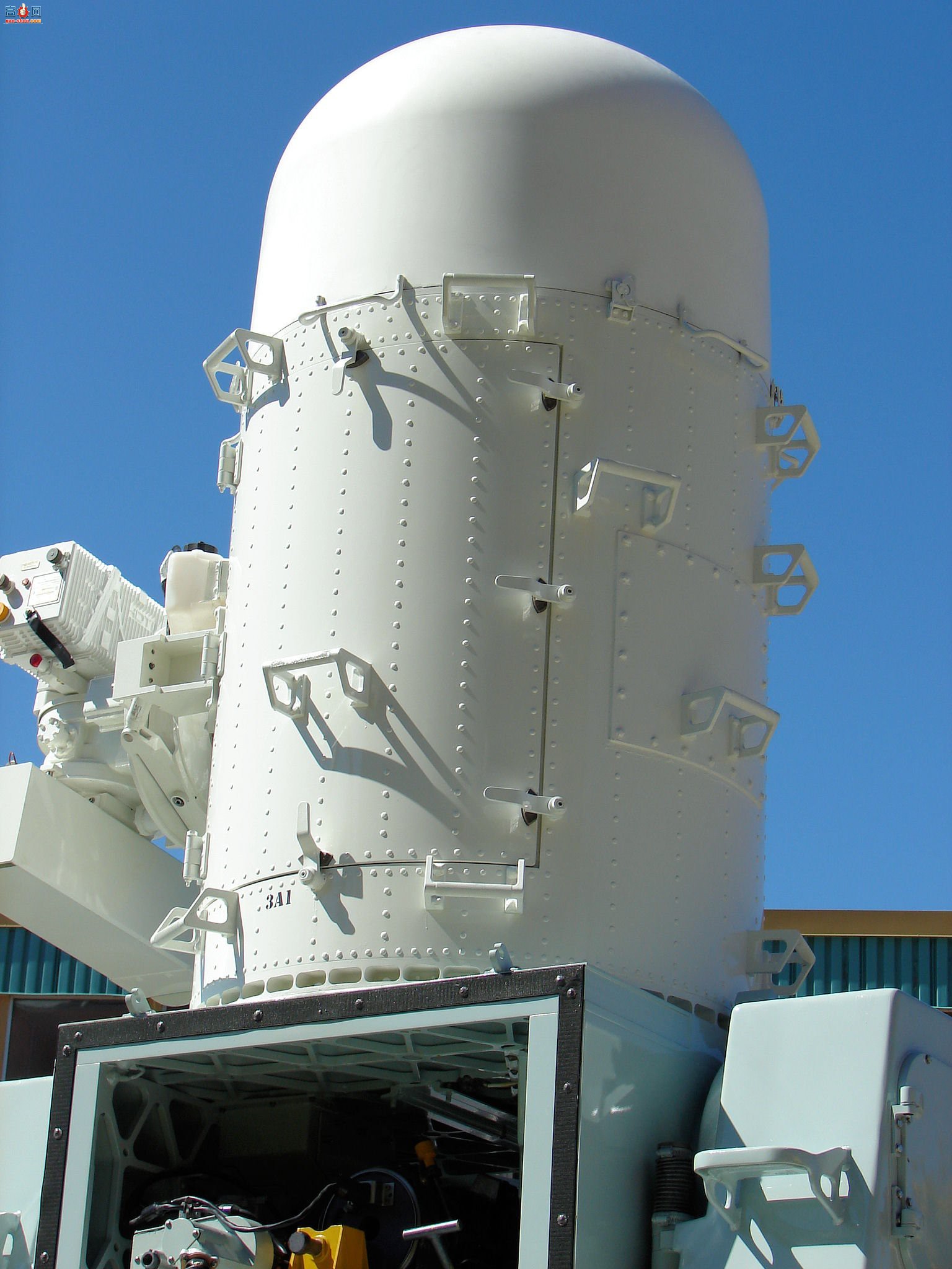 �� MK-15 �����ܼ���ϵͳ Phalanx CIWS