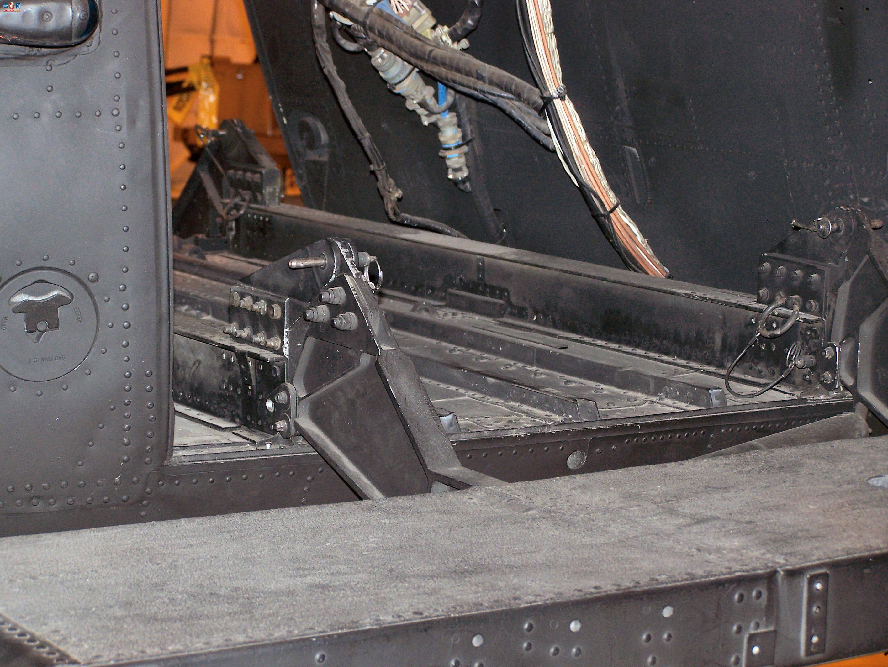 �� MH-6E С��ֱ��������ͼ��