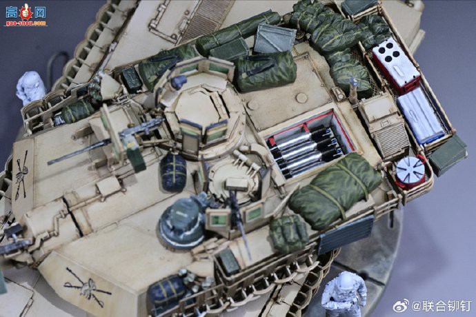 ����í����Ʒ | 1/35 M1A2 SEP  TUSK II  �ڹ��汾