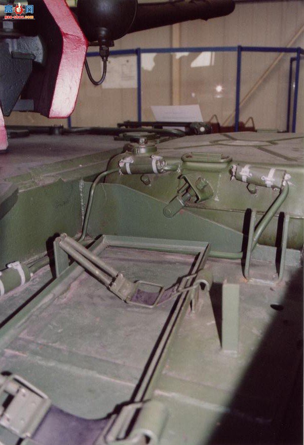 �� T-55AM2B Kladivo/Bastion�ڹ���Ƭ����ͼ��