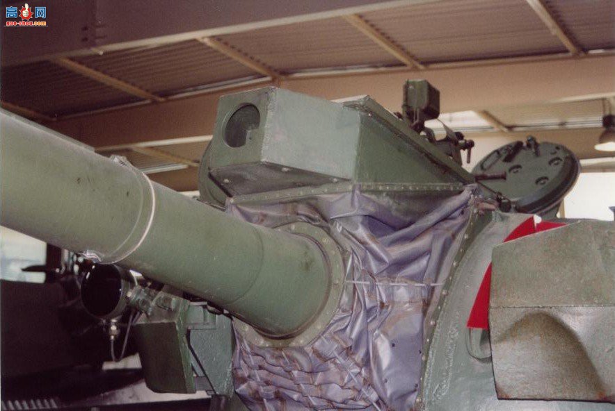 �� T-55AM2B Kladivo/Bastion�ڹ���Ƭ����ͼ��