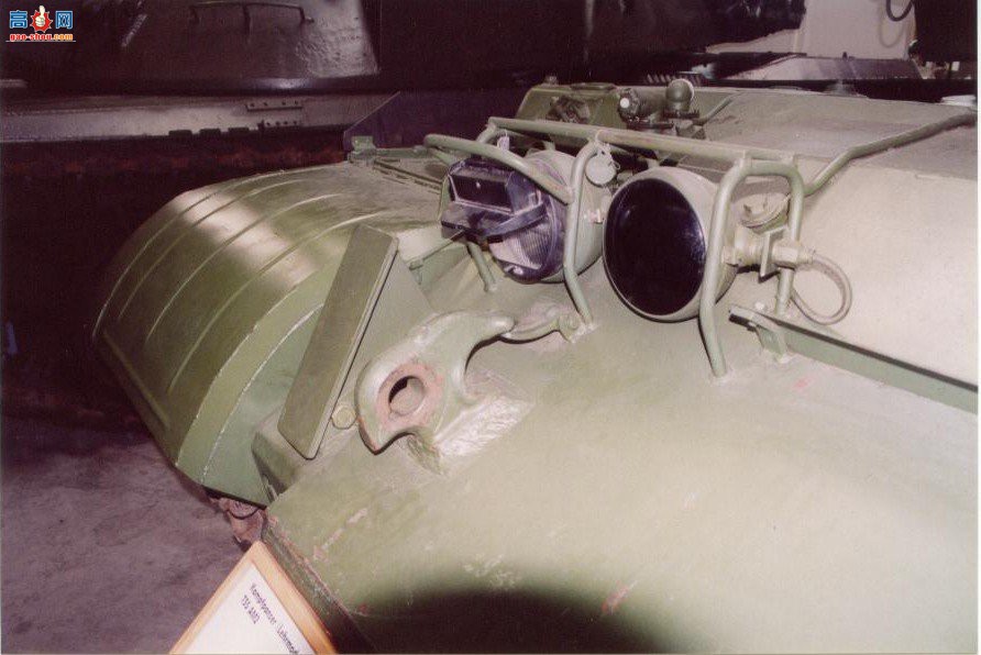 �� T-55AM2B Kladivo/Bastion�ڹ���Ƭ����ͼ��