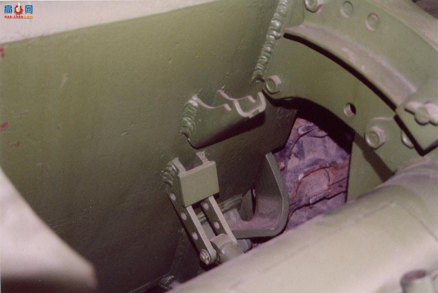 �� T-55AM2B Kladivo/Bastion�ڹ���Ƭ����ͼ��