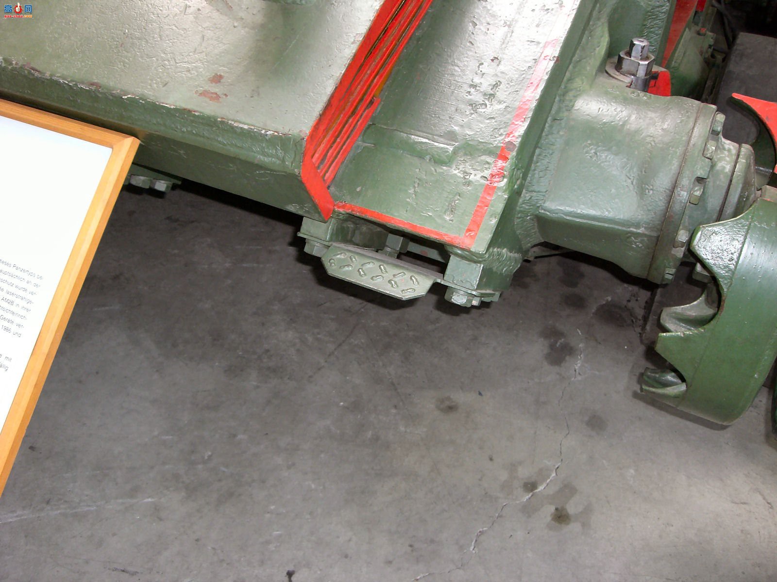 �� T-55AM2B Kladivo/Bastion�ڹ���Ƭ����ͼ��