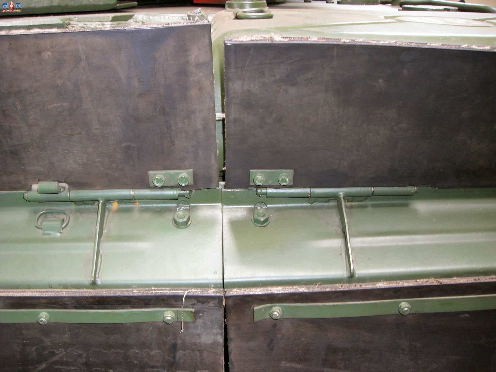 �� T-55AM2B Kladivo/Bastion�ڹ���Ƭ����ͼ��