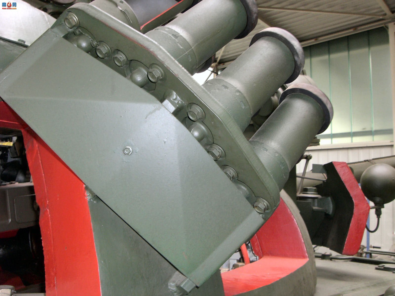 �� T-55AM2B Kladivo/Bastion�ڹ���Ƭ����ͼ��