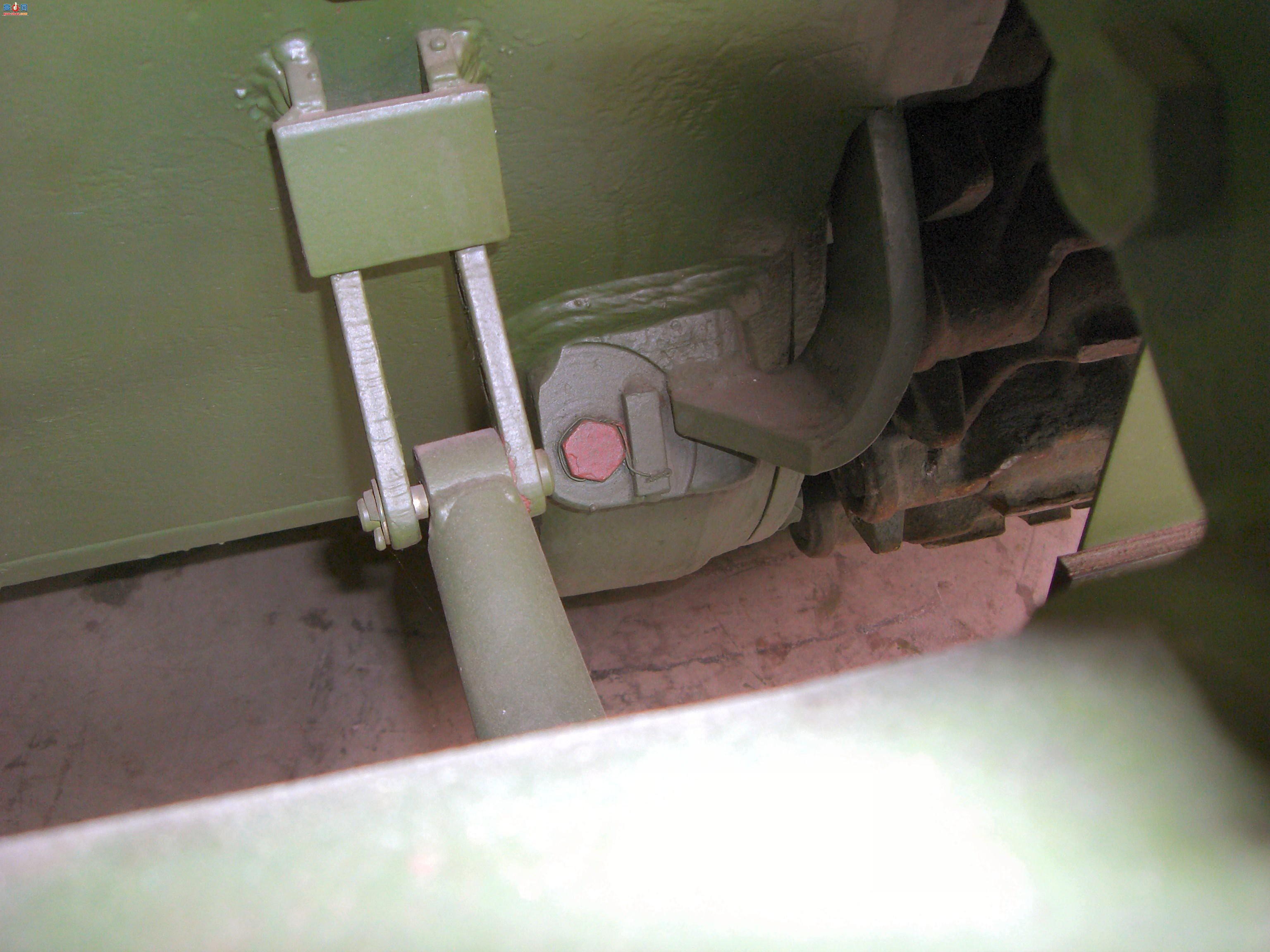 �� T-55AM2B Kladivo/Bastion�ڹ���Ƭ����ͼ��