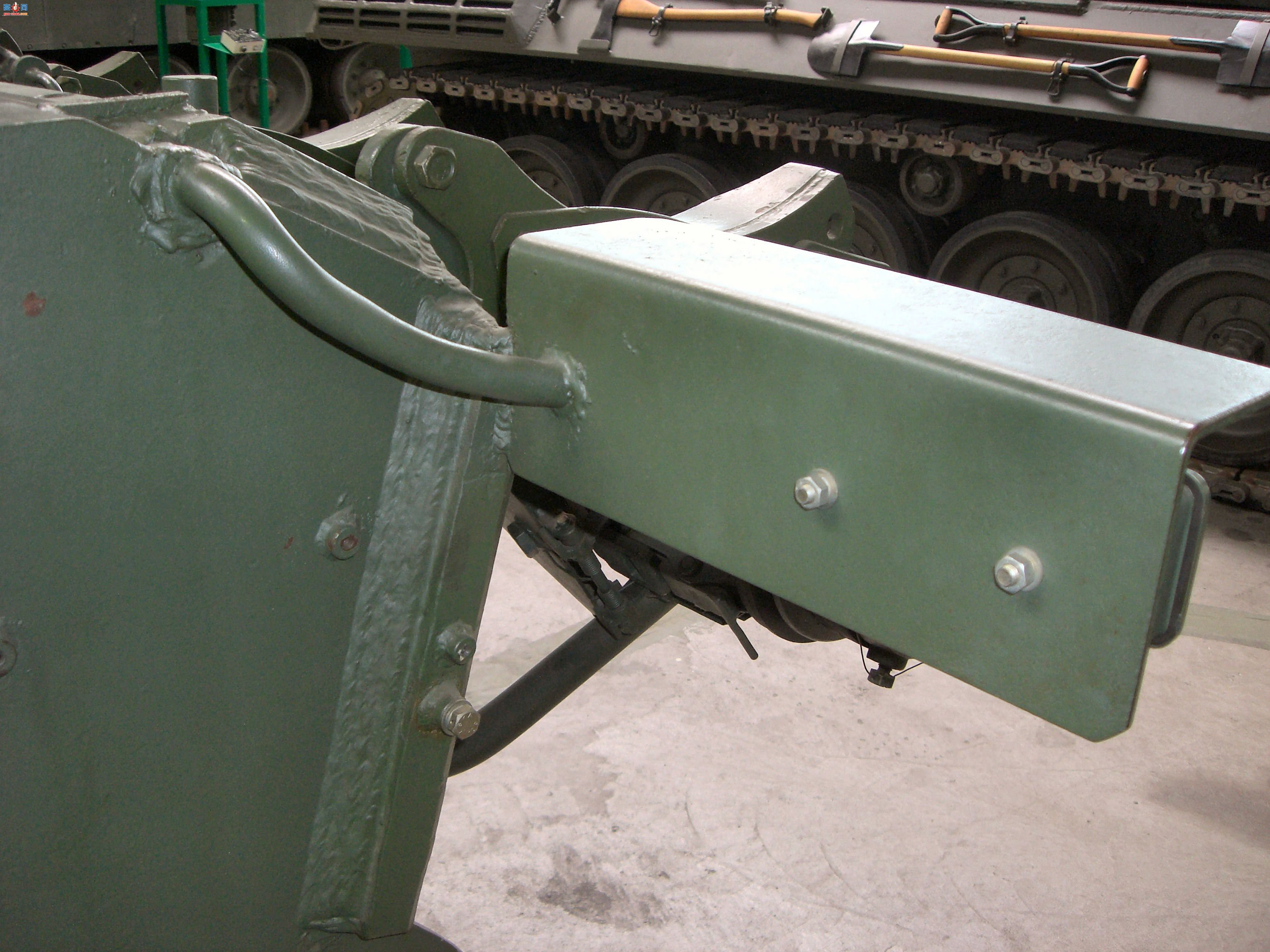 �� T-55AM2B Kladivo/Bastion�ڹ���Ƭ����ͼ��