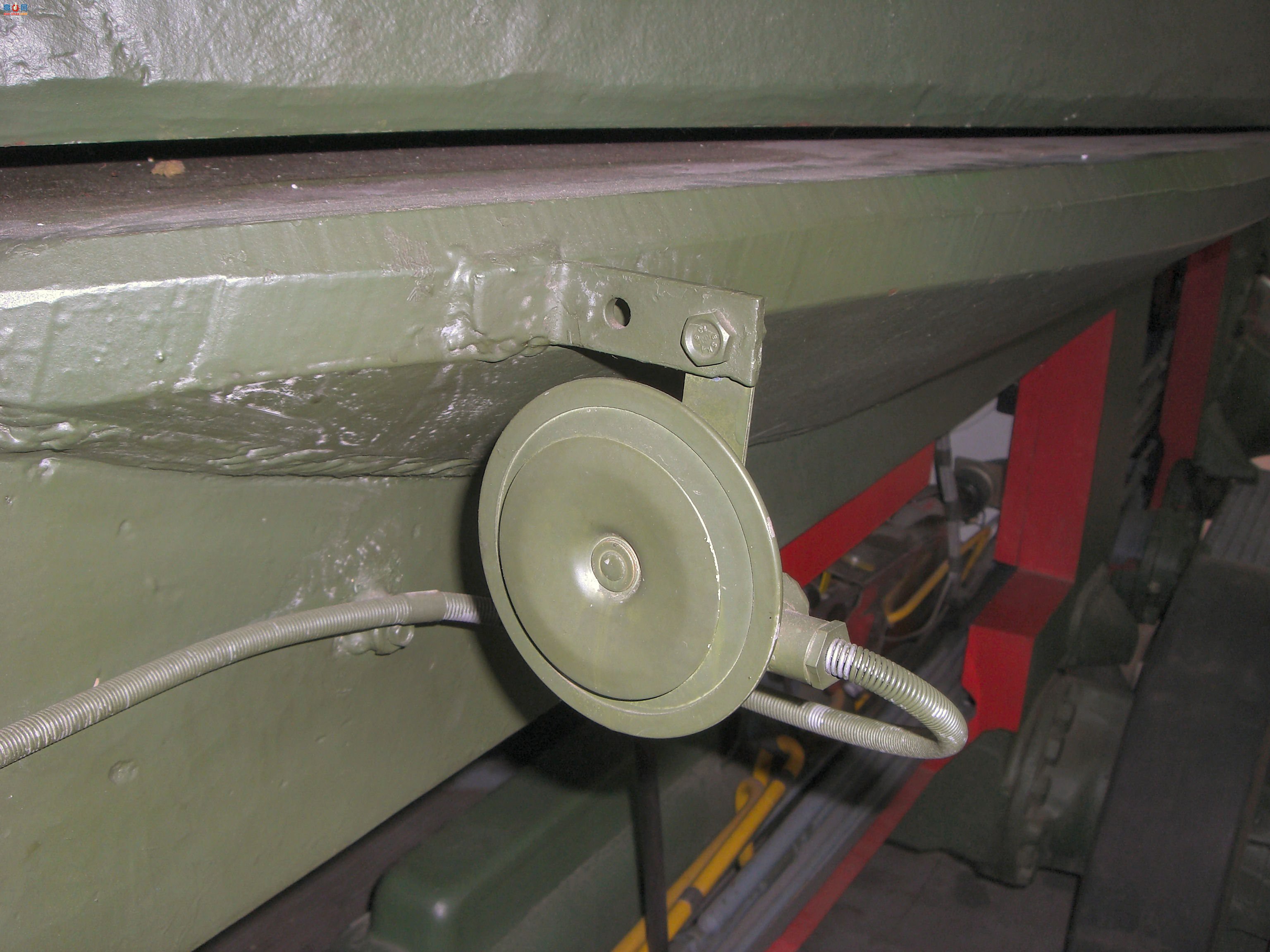 �� T-55AM2B Kladivo/Bastion�ڹ���Ƭ����ͼ��