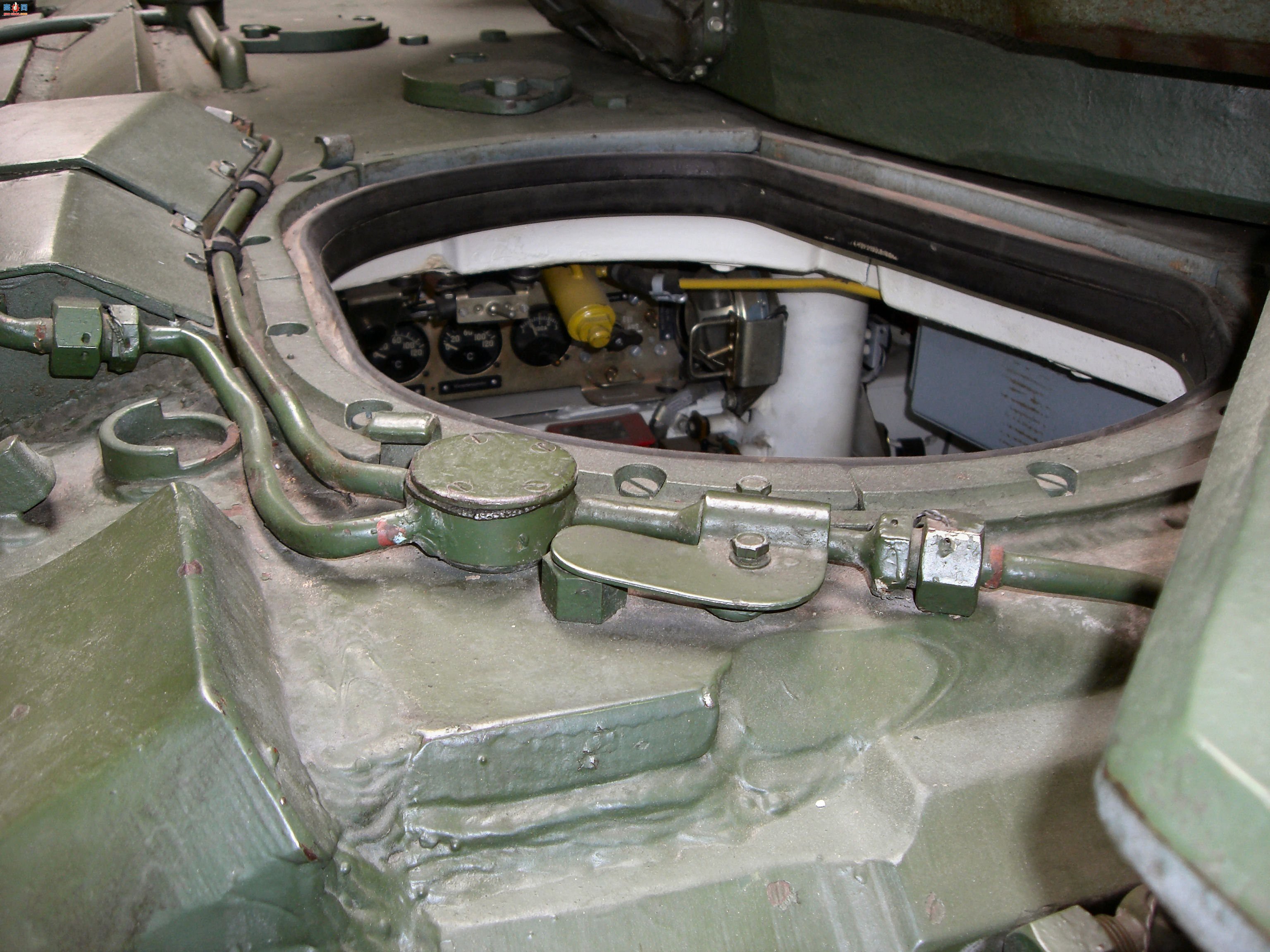 �� T-55AM2B Kladivo/Bastion�ڹ���Ƭ����ͼ��