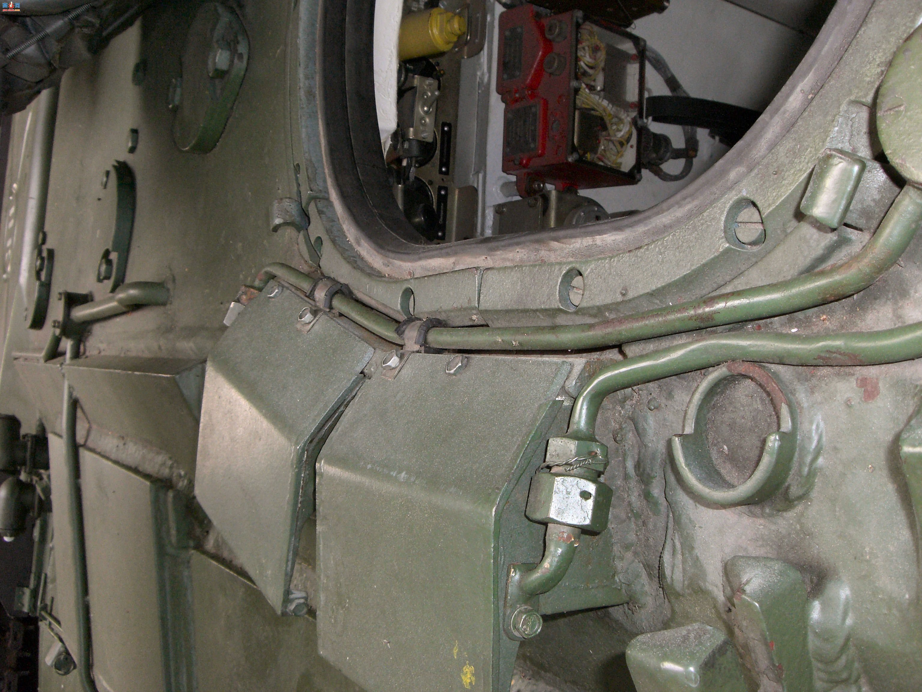 �� T-55AM2B Kladivo/Bastion�ڹ���Ƭ����ͼ��