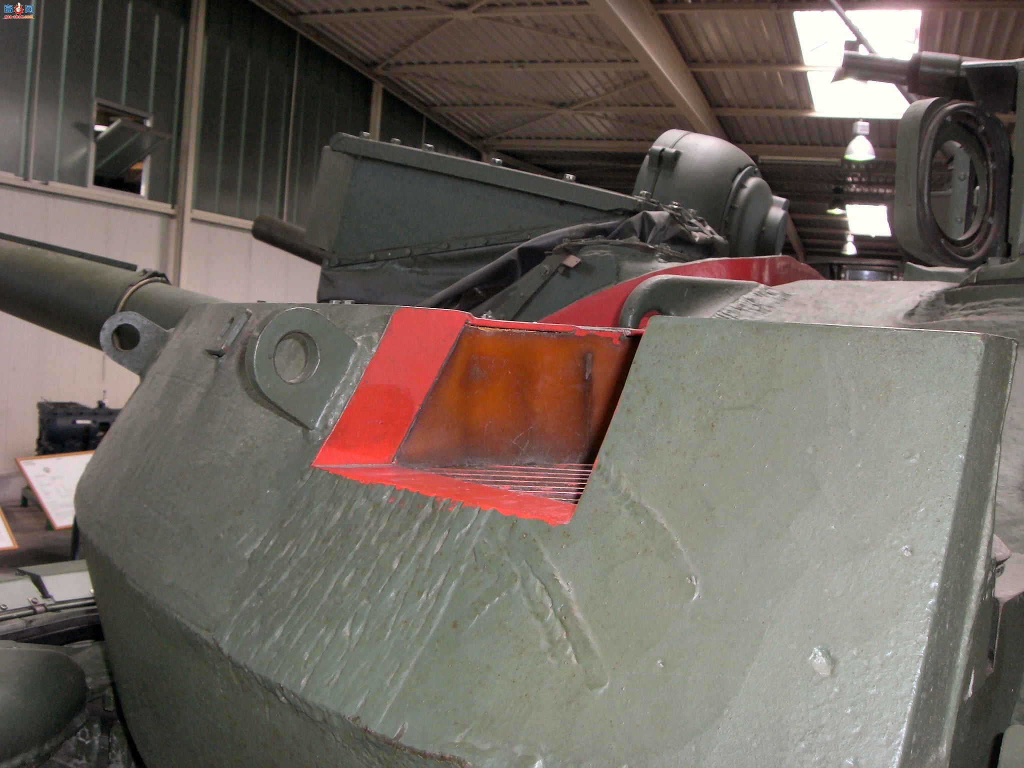 �� T-55AM2B Kladivo/Bastion�ڹ���Ƭ����ͼ��