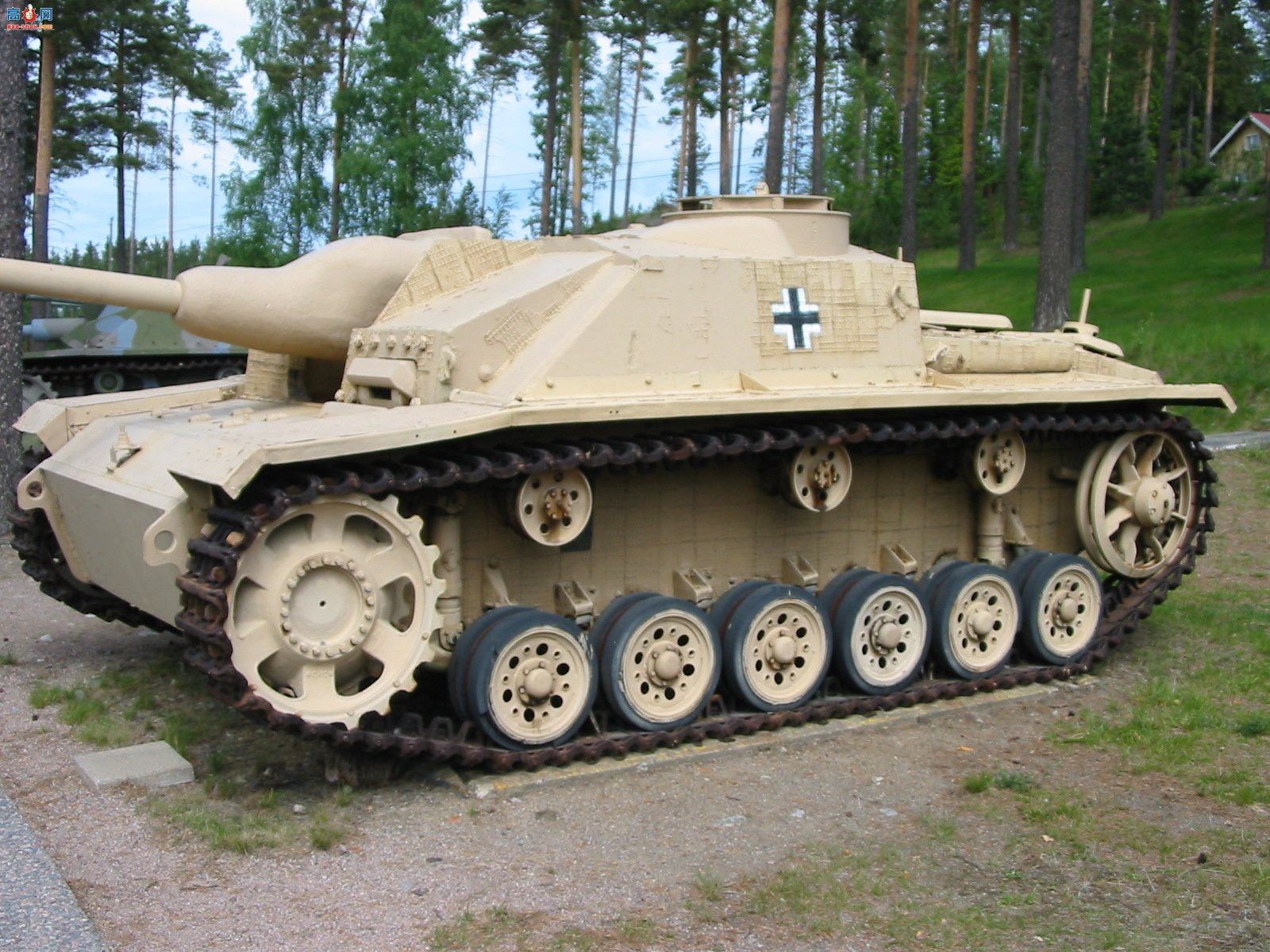 �� 3��ͻ����