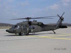 �� UH-60A (0-24542) ��ӥֱ�����ڹ�ϸ��ͼ����ͼ��