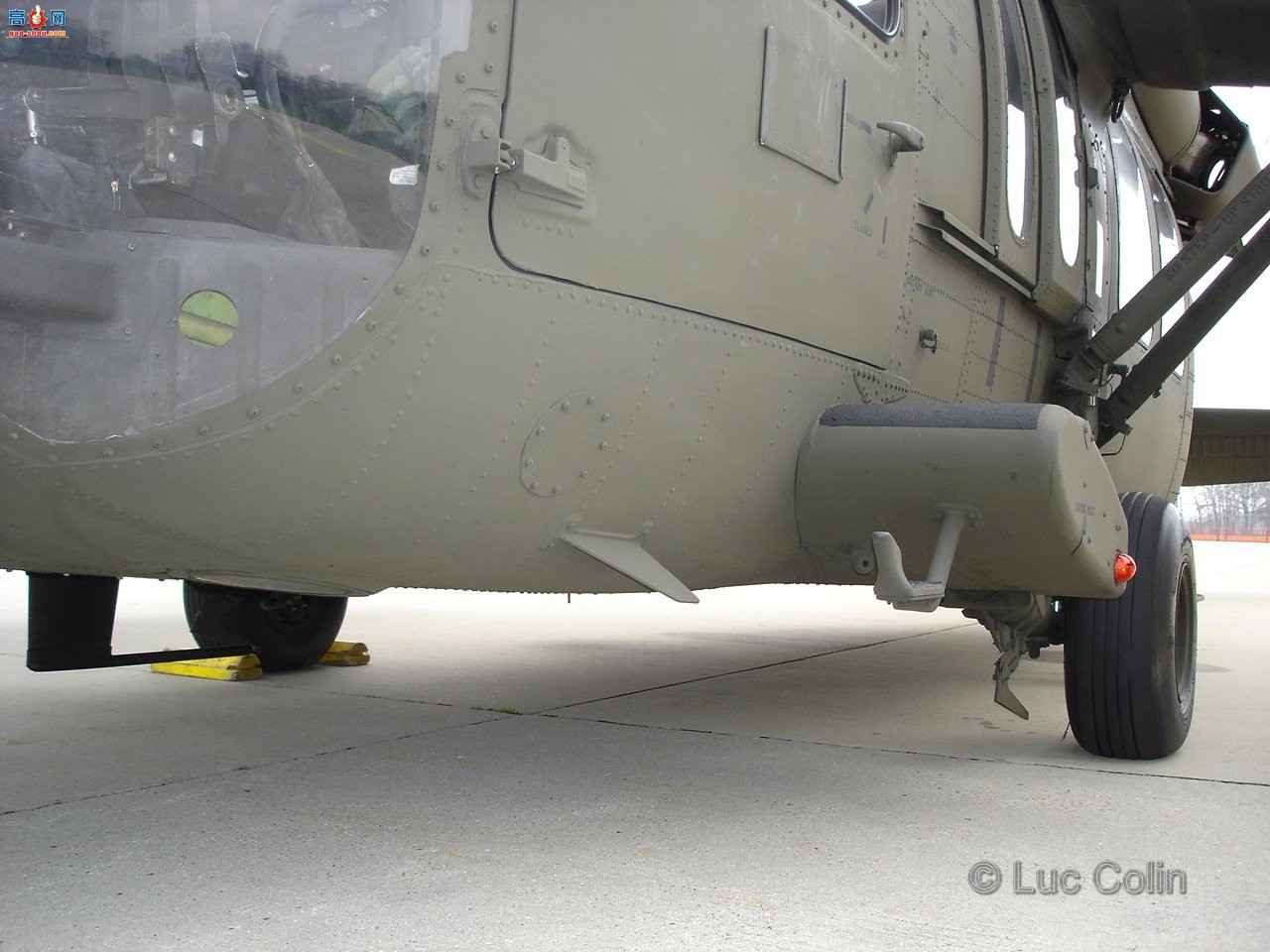 �� UH-60A (0-24542) ��ӥֱ�����ڹ�ϸ��ͼ����ͼ��