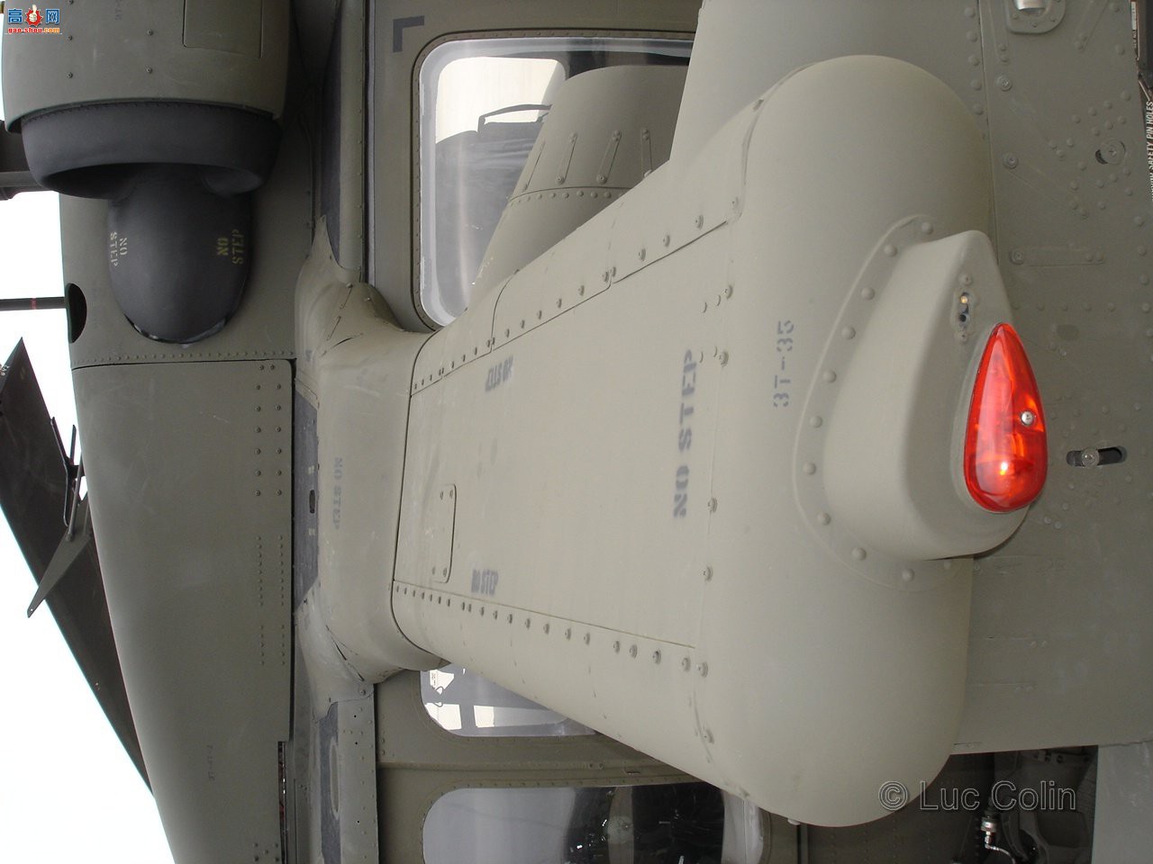 �� UH-60A (0-24542) ��ӥֱ�����ڹ�ϸ��ͼ����ͼ��