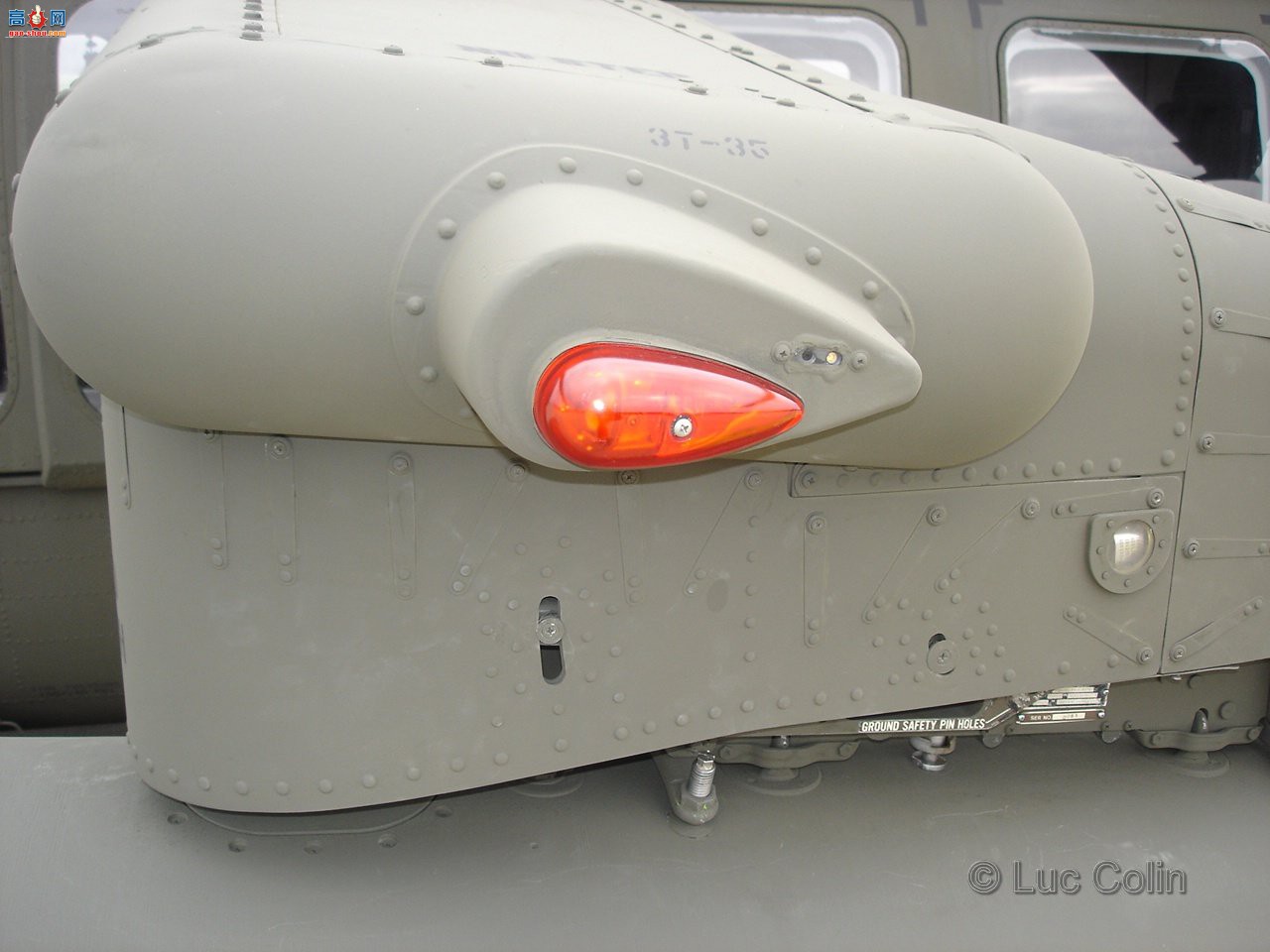 �� UH-60A (0-24542) ��ӥֱ�����ڹ�ϸ��ͼ����ͼ��