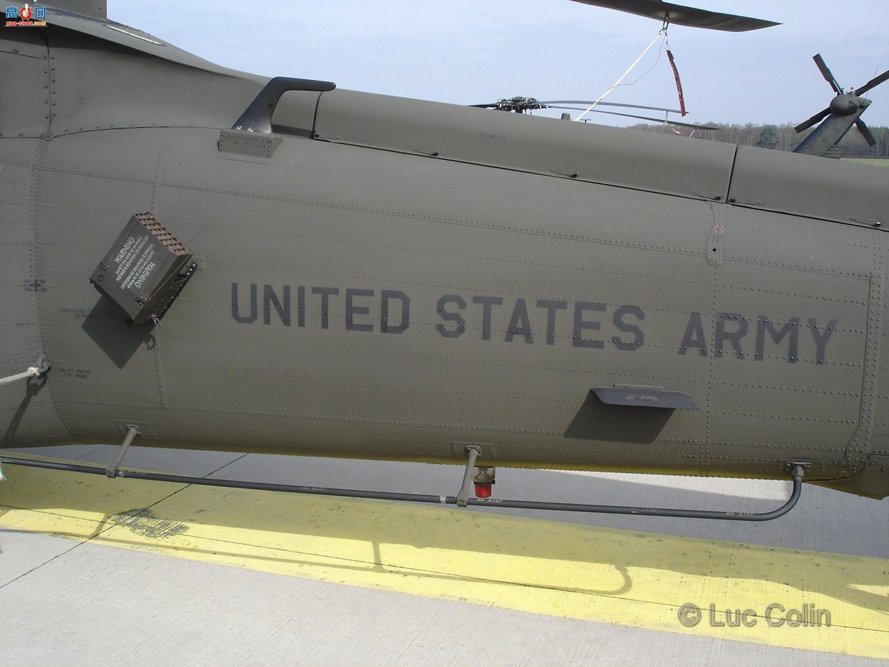 �� UH-60A (0-24542) ��ӥֱ�����ڹ�ϸ��ͼ����ͼ��