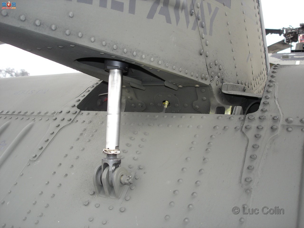 �� UH-60A (0-24542) ��ӥֱ�����ڹ�ϸ��ͼ����ͼ��