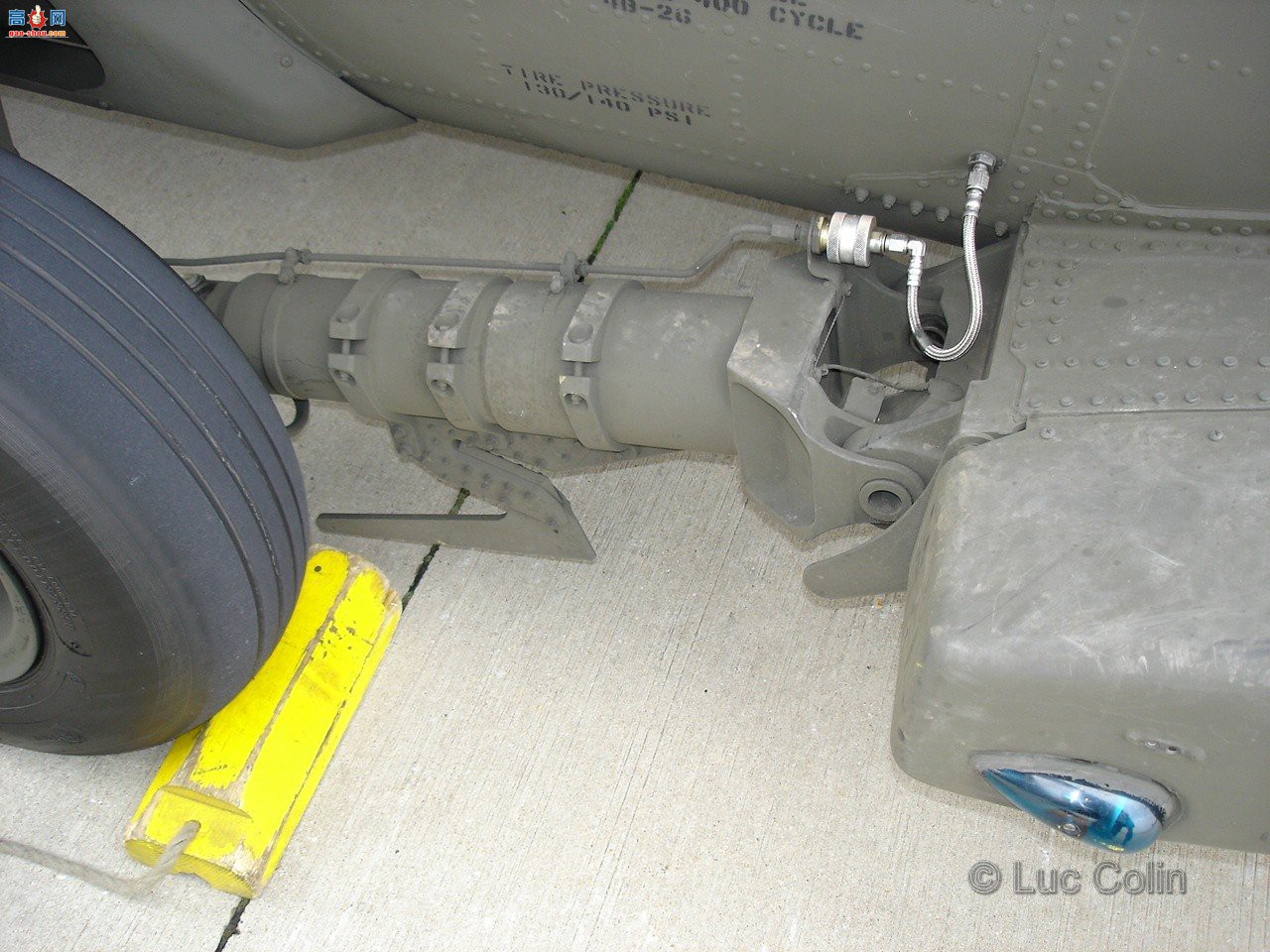 �� UH-60A (0-24542) ��ӥֱ�����ڹ�ϸ��ͼ����ͼ��