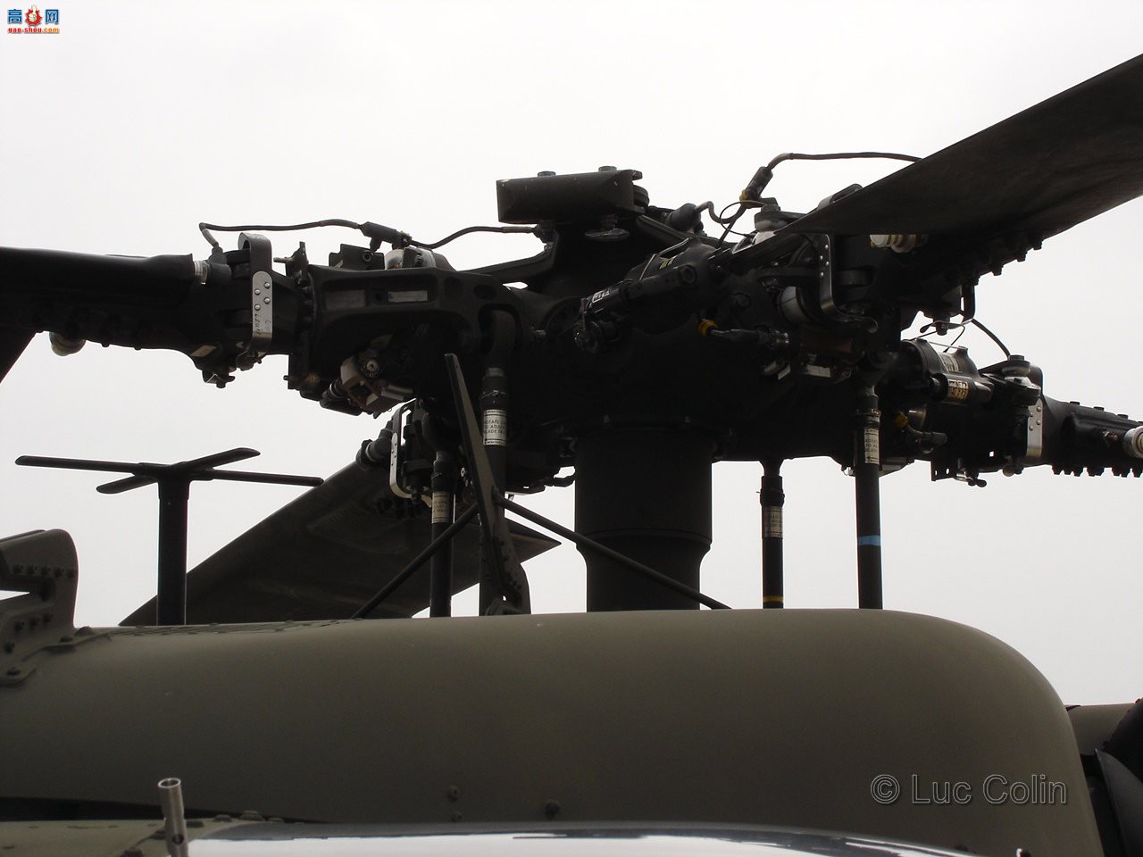 �� UH-60A (0-24542) ��ӥֱ�����ڹ�ϸ��ͼ����ͼ��