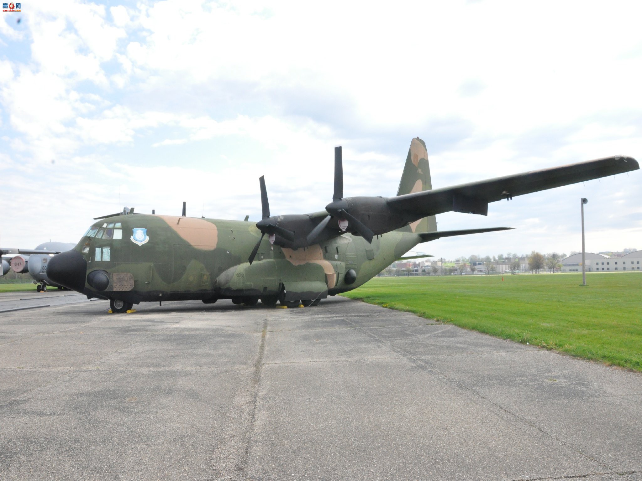 �� ���ϣ�� AC-130A ������(54-1626)��ͼ