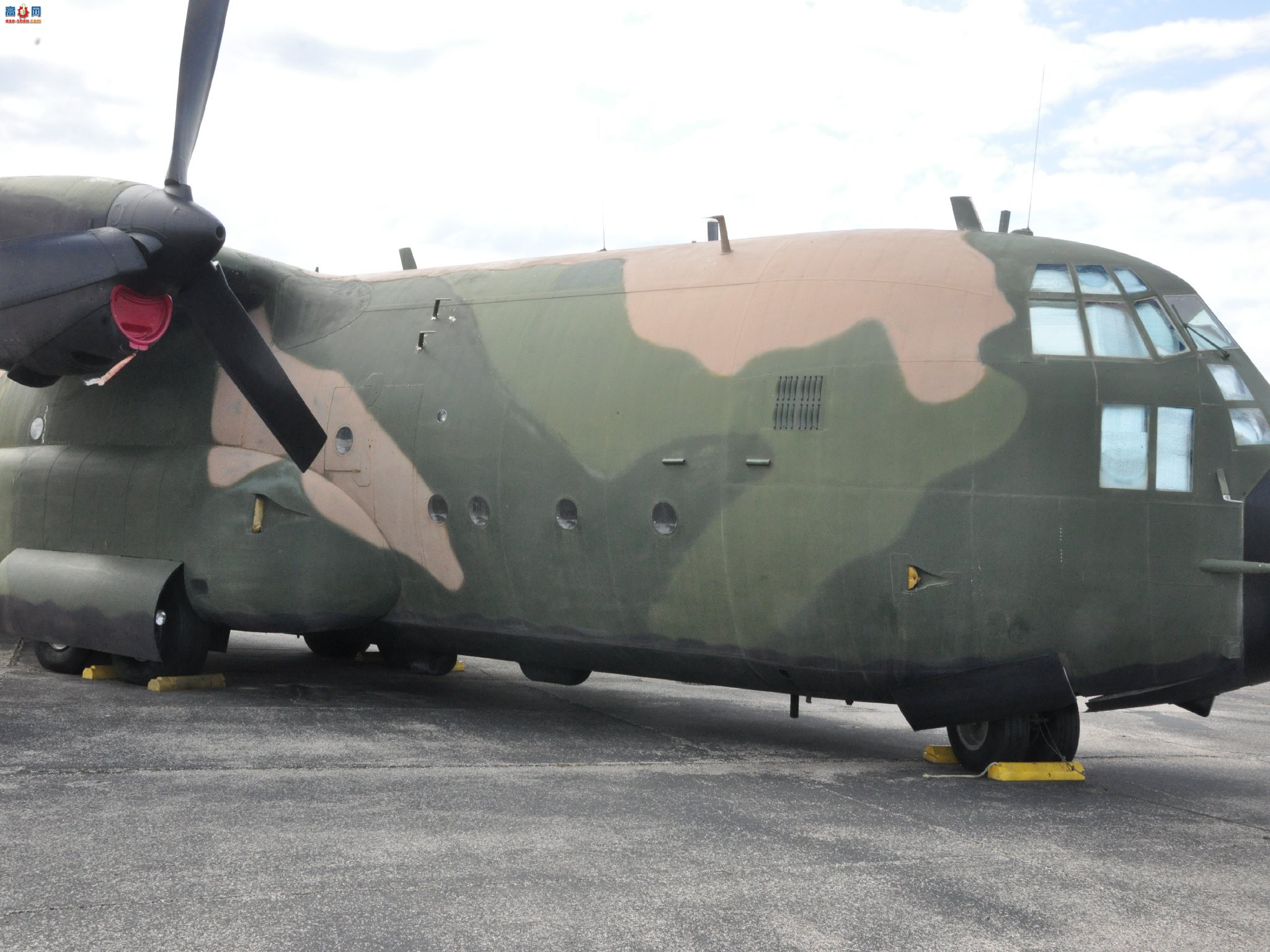 �� ���ϣ�� AC-130A ������(54-1626)��ͼ