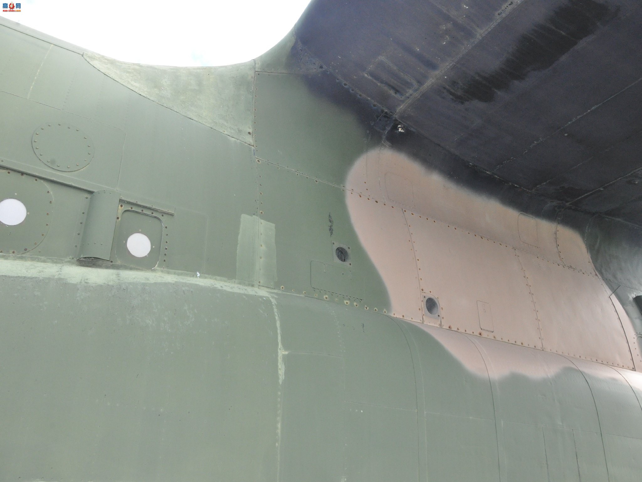 �� ���ϣ�� AC-130A ������(54-1626)��ͼ