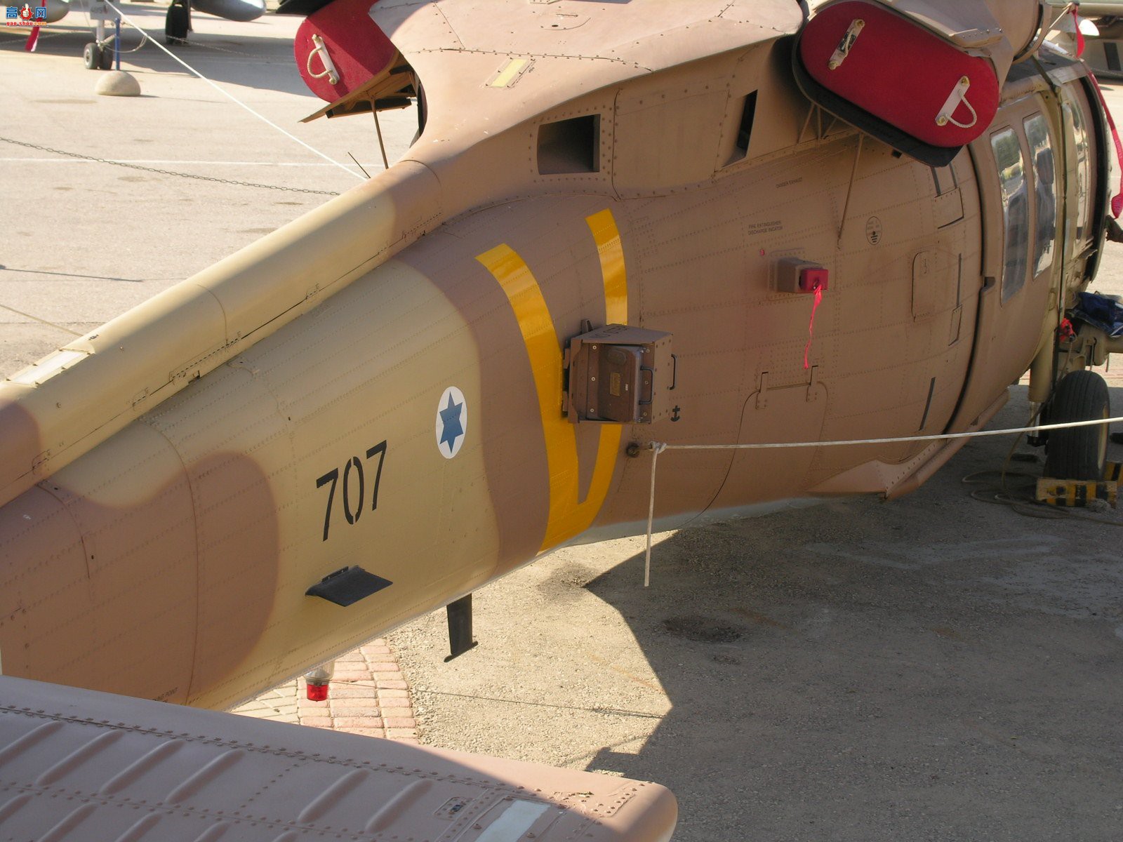 �� UH-60A (707)ֱ����