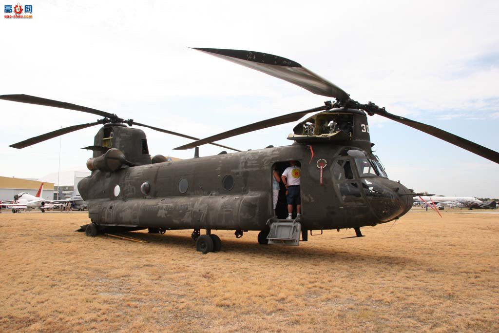 �� Ch-47D (92-0309) ֧ū�� ����ֱ����