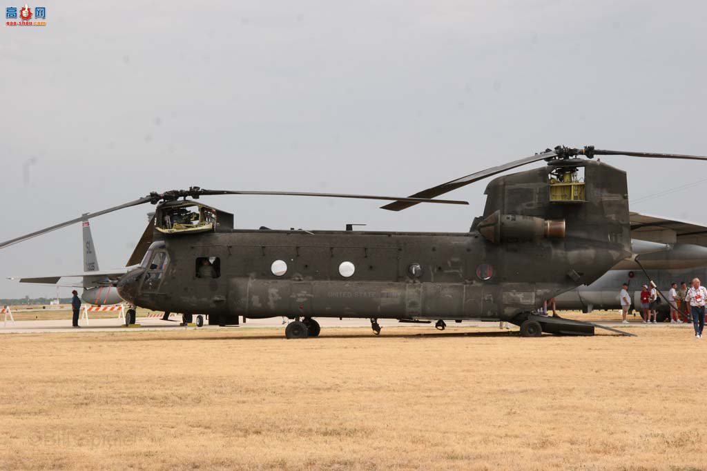 �� Ch-47D (92-0309) ֧ū�� ����ֱ����