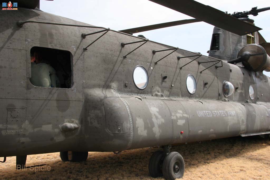 �� Ch-47D (92-0309) ֧ū�� ����ֱ����