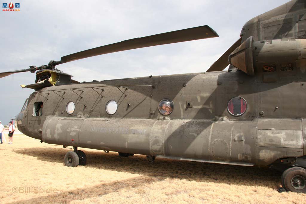 �� Ch-47D (92-0309) ֧ū�� ����ֱ����