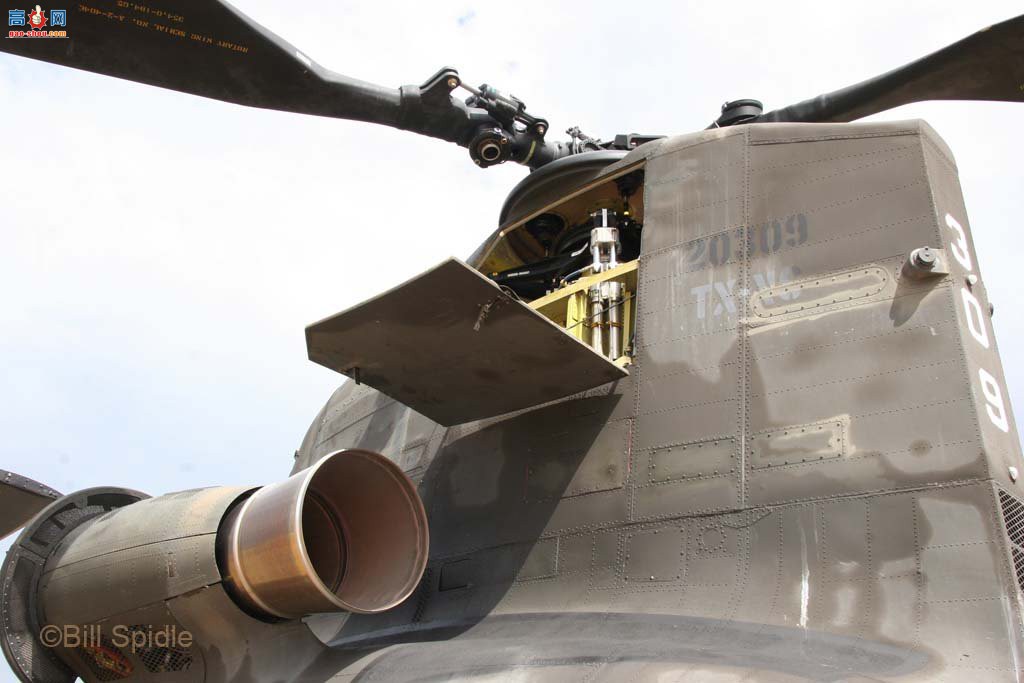 �� Ch-47D (92-0309) ֧ū�� ����ֱ����