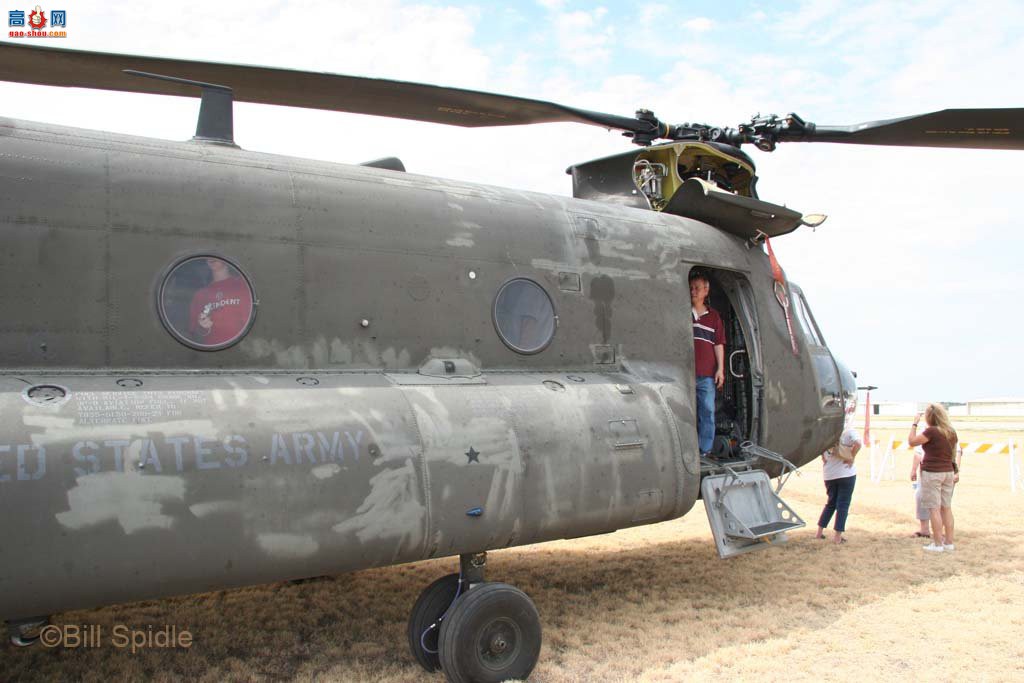 �� Ch-47D (92-0309) ֧ū�� ����ֱ����