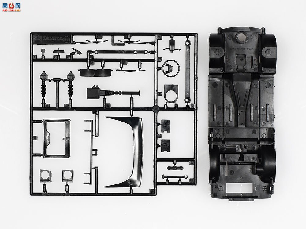 �﹬ �ܳ� 24375 ���Դ� Savanna RX-7