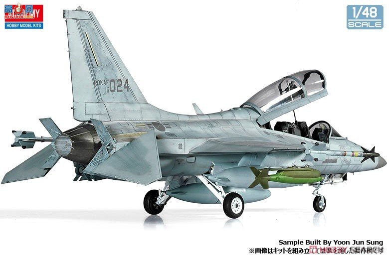 ������ACADEMY ս���� AM12366 FA-50����ս����ը��