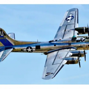 B-17ը ֤ϼ