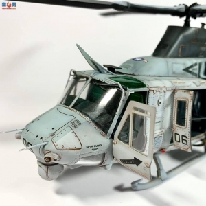 KITTY HAWK 1/48 UH-1Y