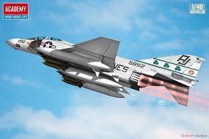 ������ACADEMY ս���� AM12356 F-4J ��Ӱ II `VMFA-333 ��Ҷ��`